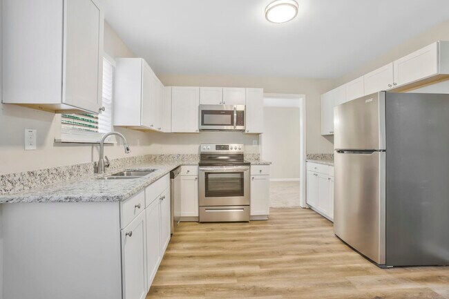 Building Photo - 4418 Newcastle Cir