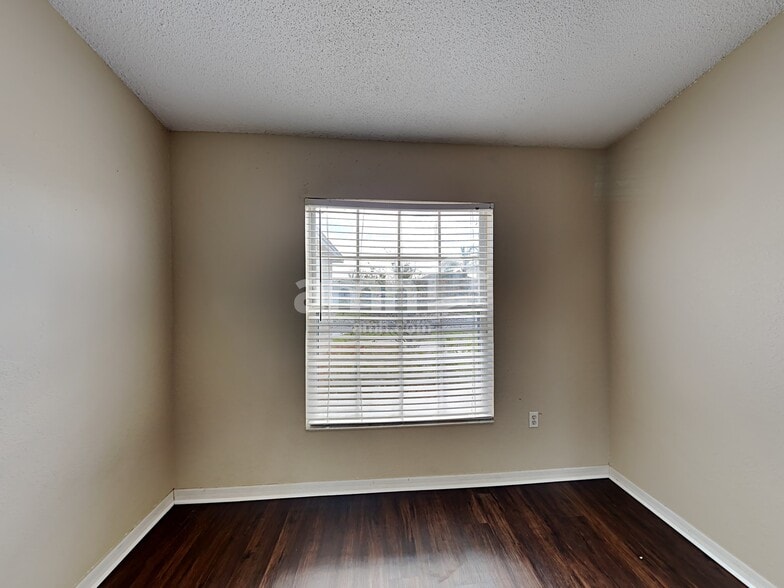 Building Photo - 2862 Hickory Ridge Dr