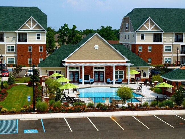 Building Photo - B3 | 2 Bed 2 Bath | 1244 sf | $1905 - $2191 | 6 to 15 month lease terms