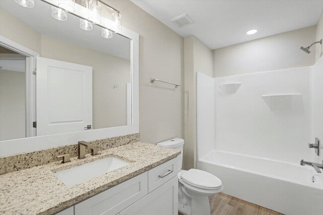 Building Photo - 37 Haida Trail