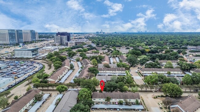 Building Photo - 1365 Country Pl Dr