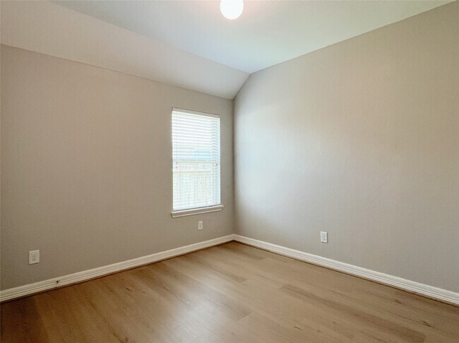 Building Photo - 14707 Norwood Peak Ln