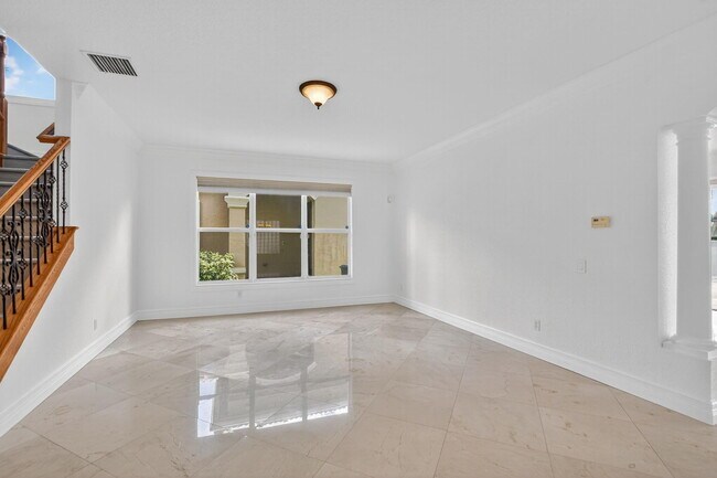 Building Photo - 8326 Emerald Winds Cir