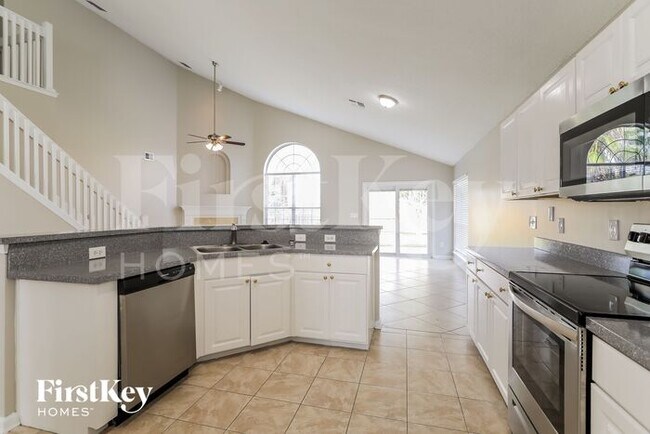 Building Photo - 586 Timber Trace Ct