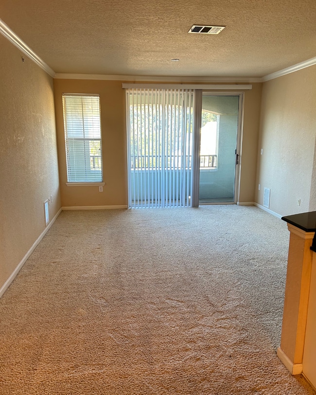 Building Photo - 8539 Gate Pkwy W