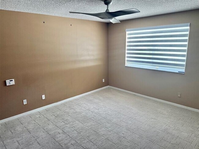 Building Photo - 1654 SW 109th Terrace