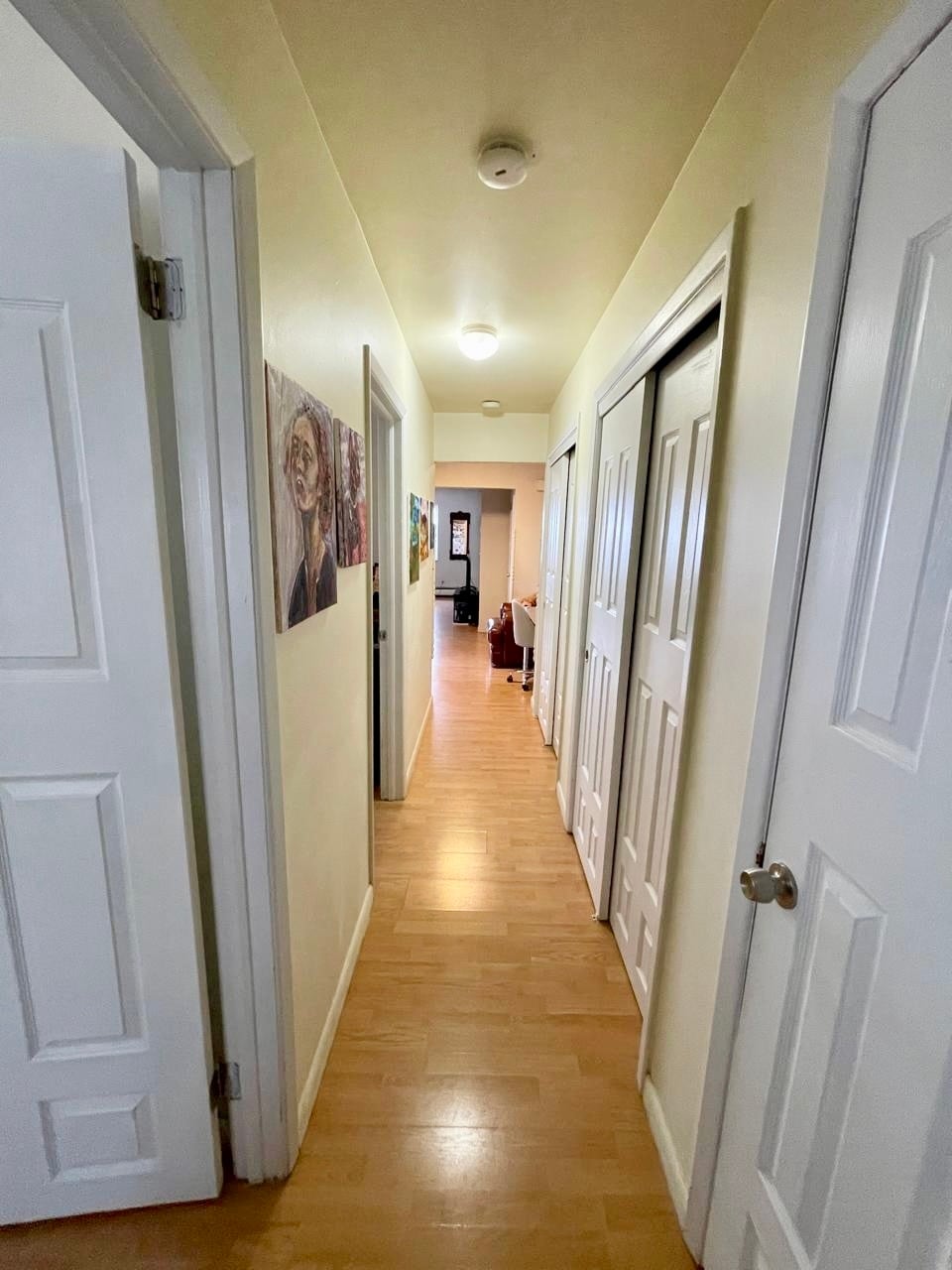 Building Photo - 202 12th St