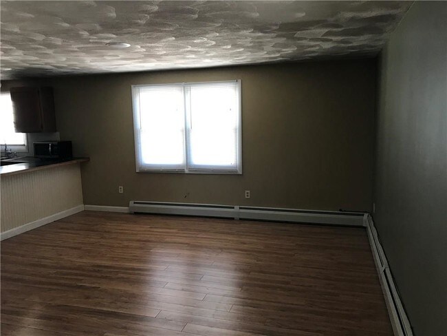 Building Photo - 1282 Chalkstone Ave