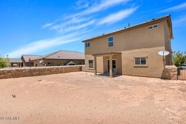 Building Photo - 12354 Thren
