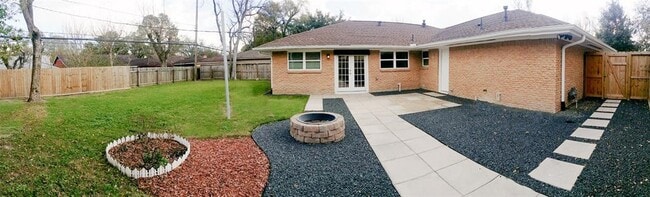 Building Photo - 10506 Chatterton Dr