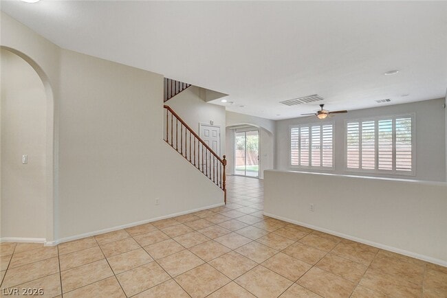 Building Photo - 9734 Maspalomas St