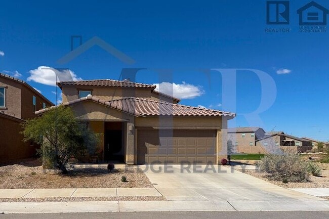 Primary Photo - 4Bed/4Bath w/2 Car Gar-Tucson! $199 MOVE-I...