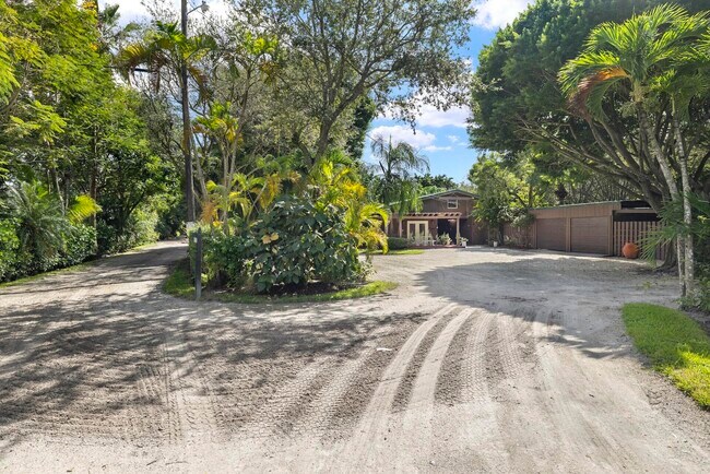 Building Photo - 14996 50th St S