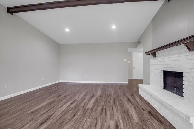 Building Photo - 6731 Gettysburg Dr