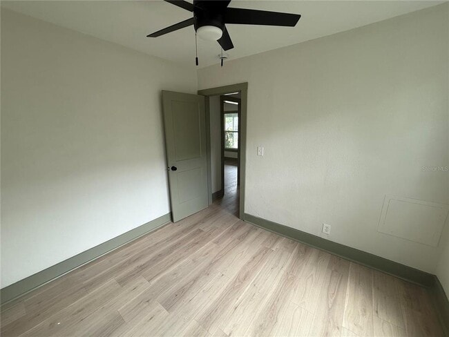 Building Photo - 535 14th Ave S