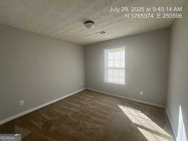 Building Photo - 413 Shenandoah Ct