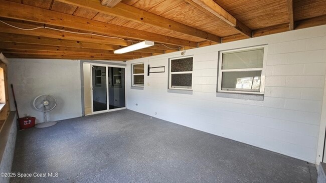 Building Photo - 1307 Park Manor Dr
