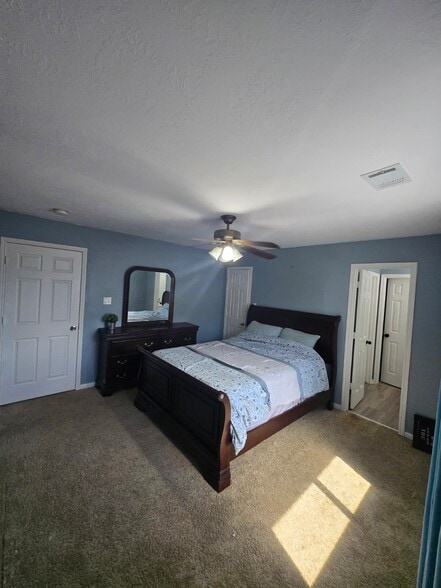 Building Photo - 10000 Nanak Dr