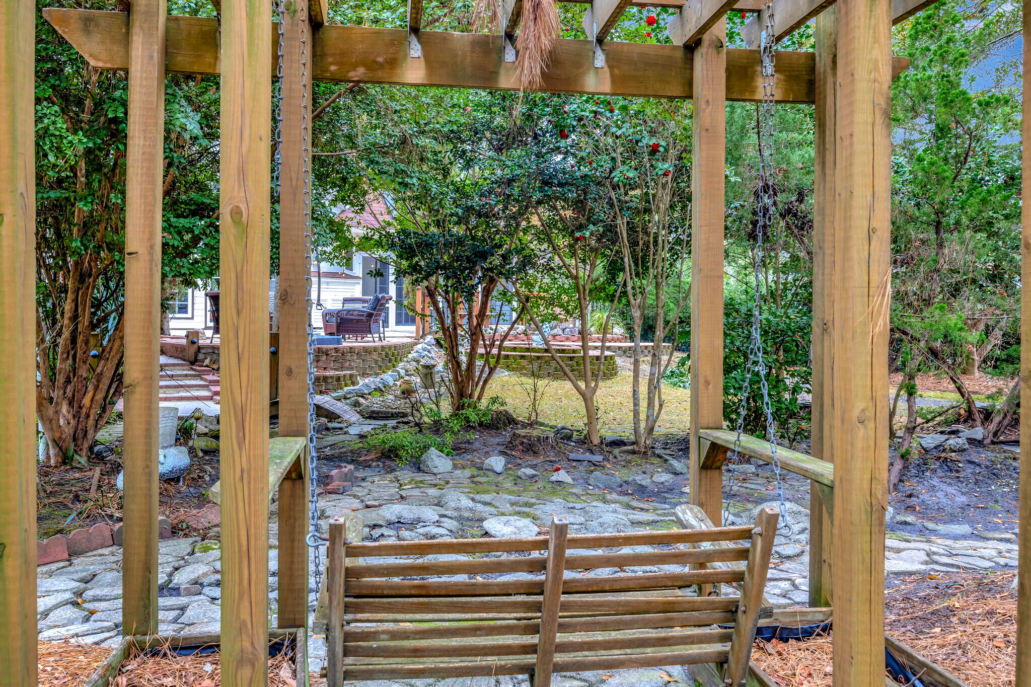 Building Photo - 11 Tillinghast Cir