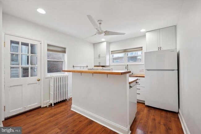 Building Photo - 2735 N 46th St