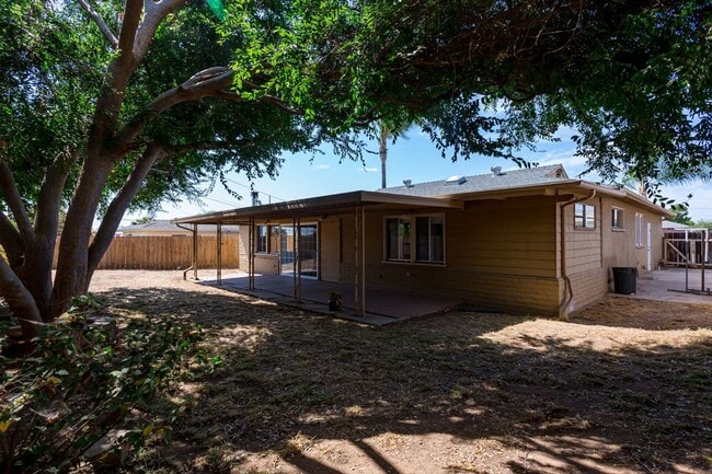 Building Photo - Upgraded Single Family Home in Allied Gardens!