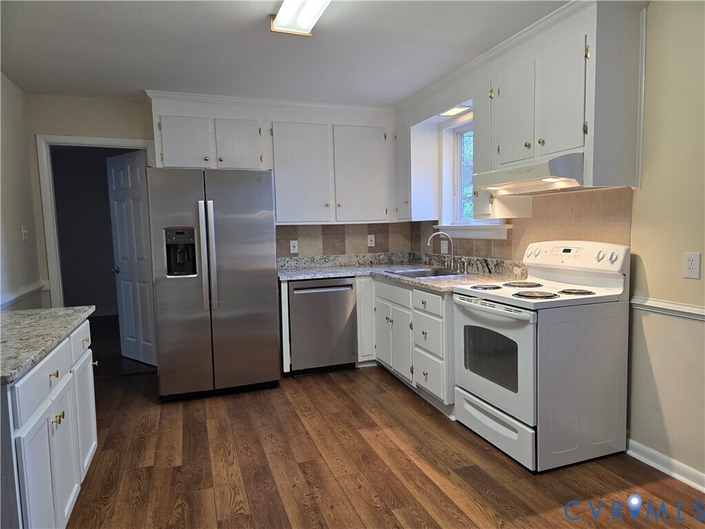 Building Photo - 7998 Wynbrook Ln