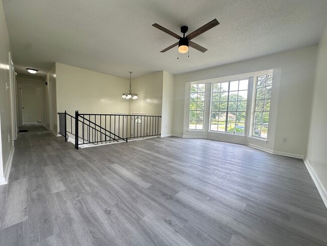 Building Photo - Home for rent in Gardendale