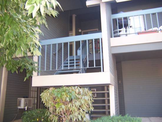 Building Photo - Spacious & Beautiful 1 Bedroom- 1.5 Bath with a Loft in Fort Collins, CO