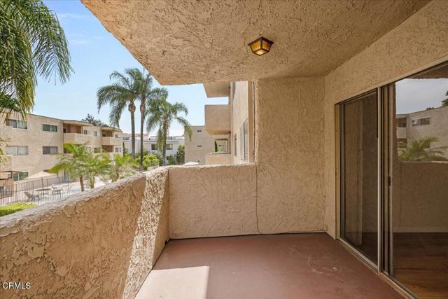 Building Photo - 2386 E Del Mar Blvd