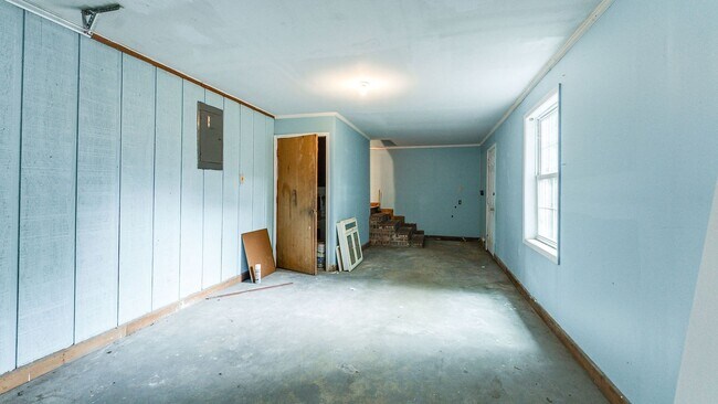 Building Photo - 3 Bedroom 1.5 Bath House in Hobcaw Point -...