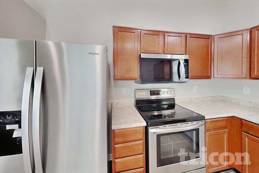 Building Photo - 4822 Penoyer Ln