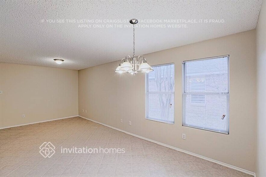 Building Photo - 4604 Bellcrest Dr