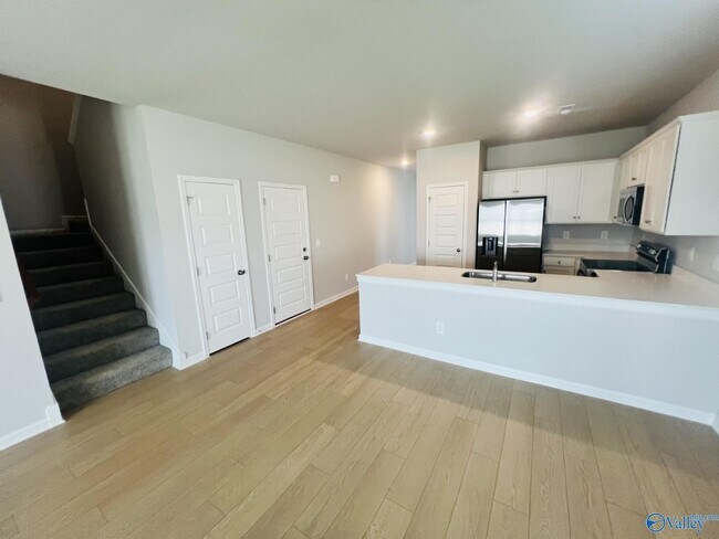 Building Photo - 16830 Orleans Dr