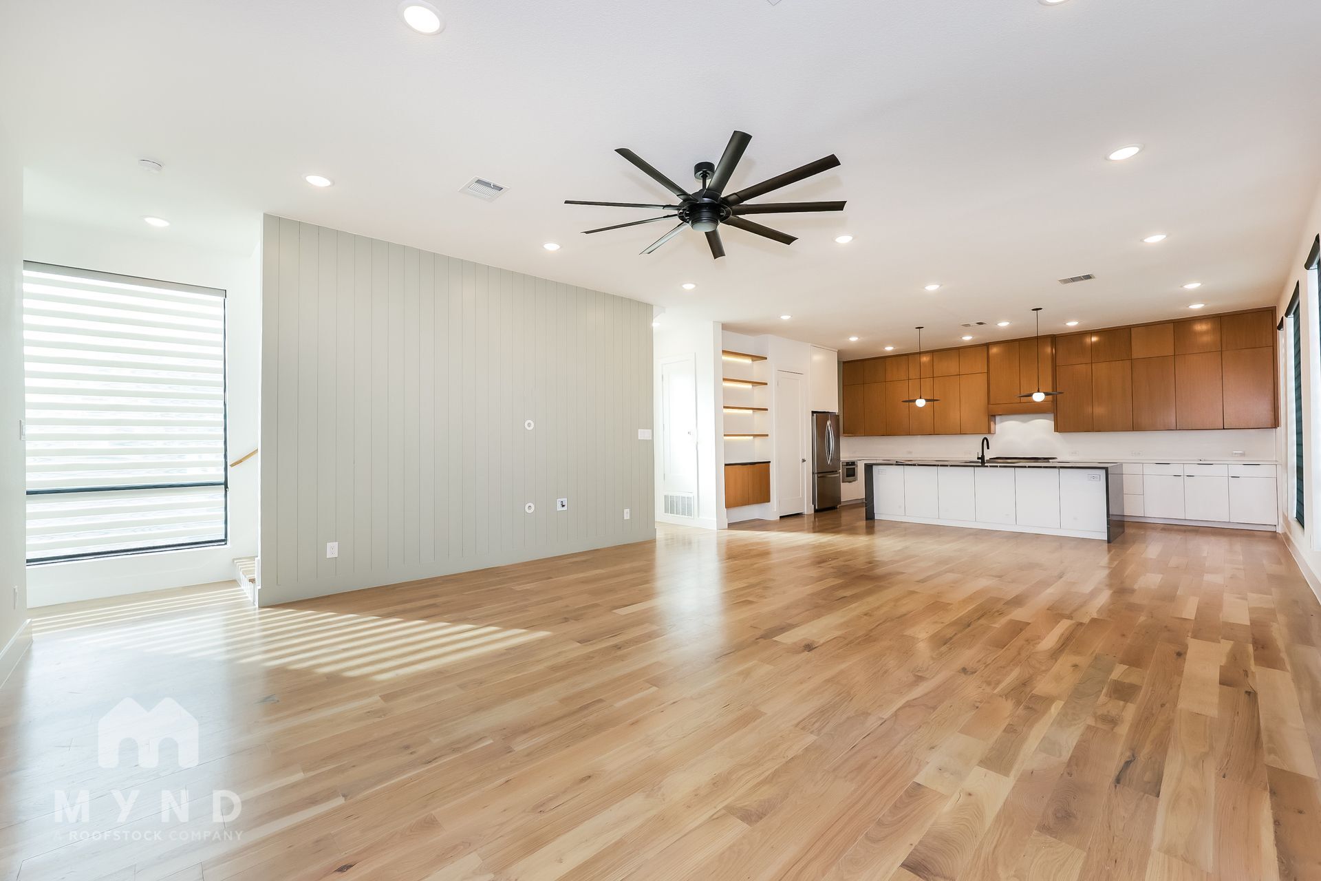 Building Photo - 1012 Mobile St