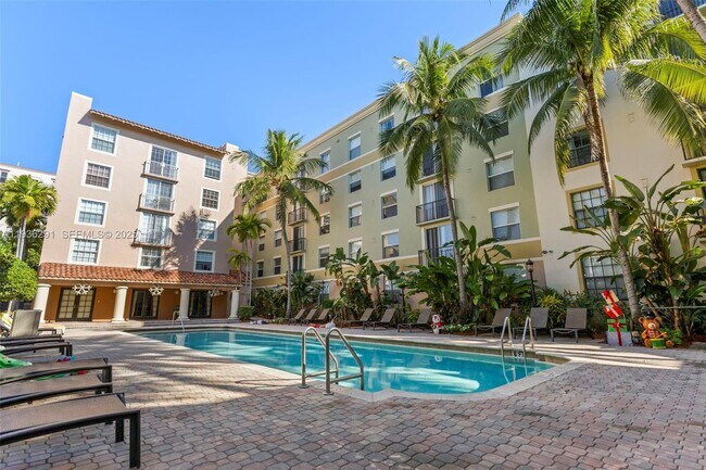 Building Photo - 1919 Van Buren St