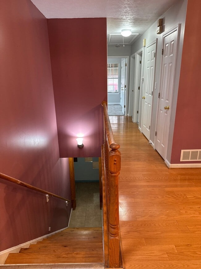 Building Photo - 4402 Dellafay Dr