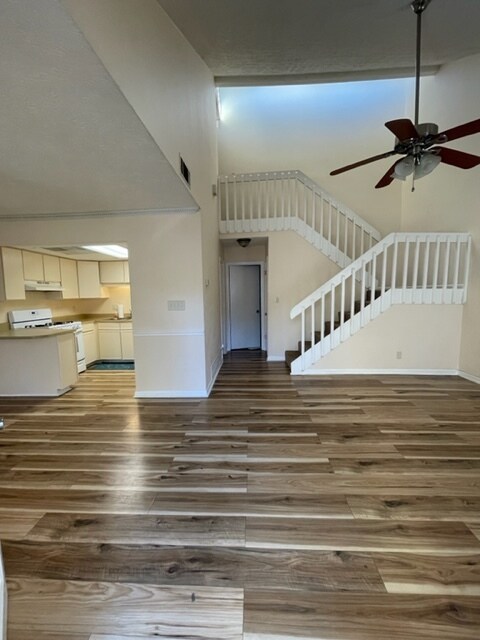 Building Photo - 1609 Homestead Trl