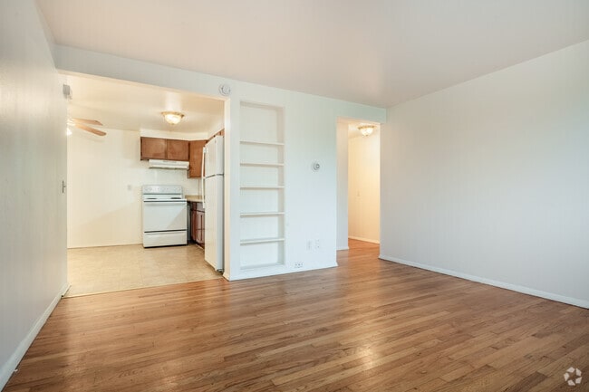 Interior Photo - PMM + MS