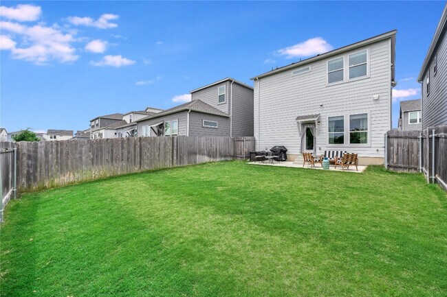 Building Photo - 15109 Casbah Dr
