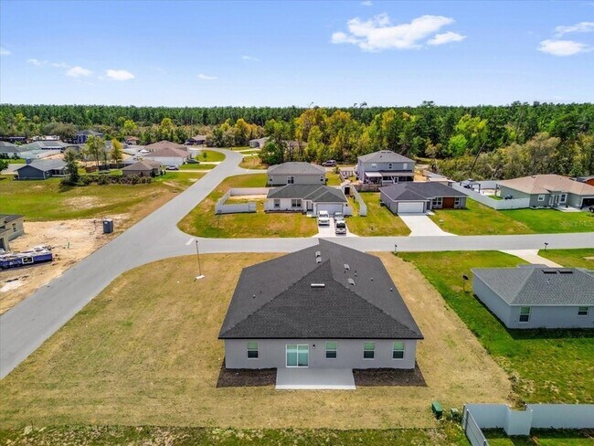 Building Photo - 3935 SW 151st Pl