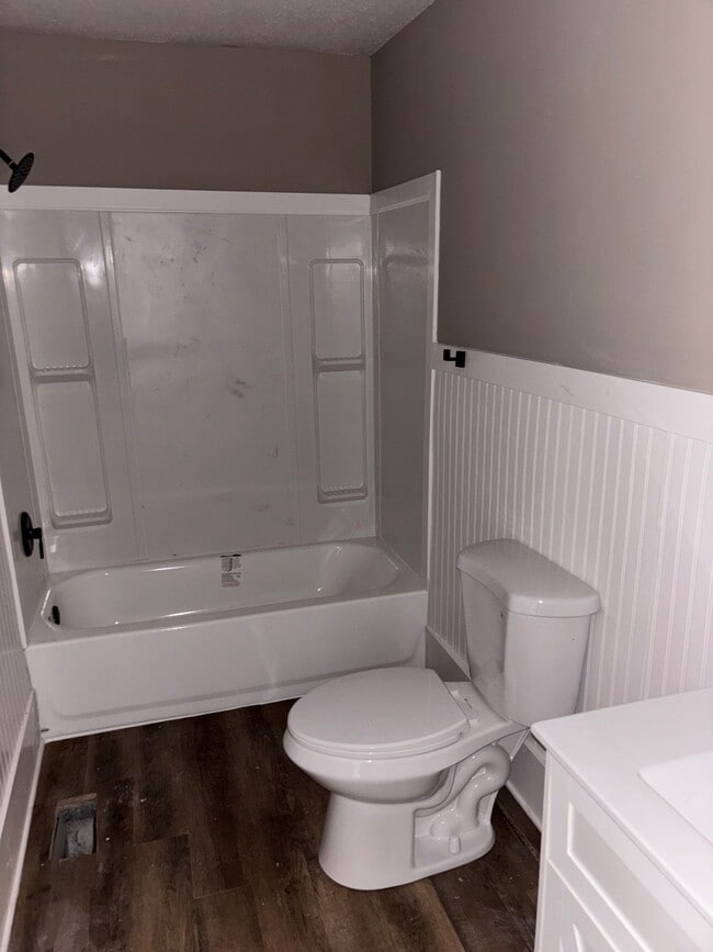 Building Photo - 959 Norris St