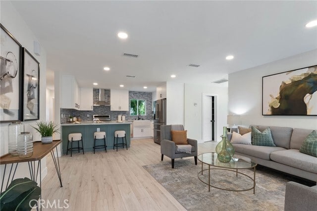 Building Photo - 6300 E Fairbrook St