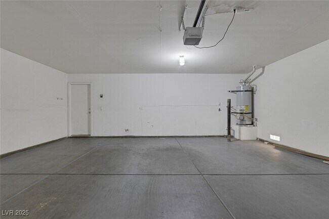 Building Photo - 417 Carlton Kay Pl