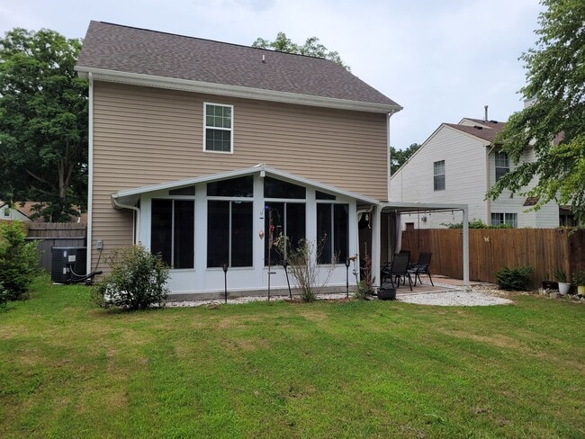 Building Photo - Beautiful 4 Bedroom, 2.5 Bath Home