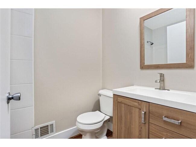 Building Photo - 8616 Windward Cir