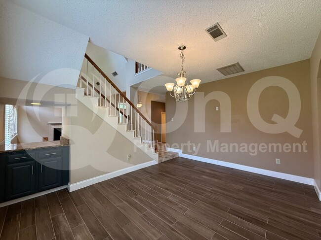 Building Photo - 304 Dakota Trail