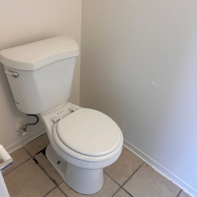 Building Photo - 55+ COMMUNITY- 2 BEDROOM 2 BATH FOR RENT A...