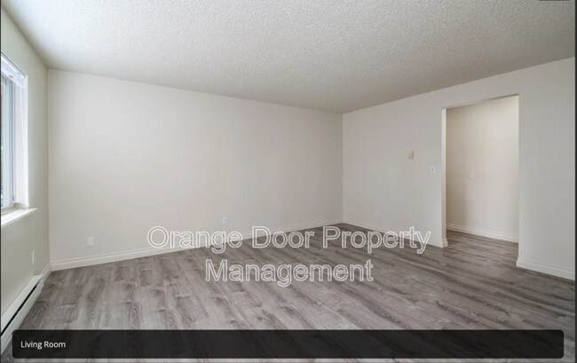 Building Photo - 4046 S 31st St