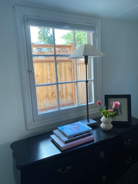 Building Photo - 2216 E Roanoke St