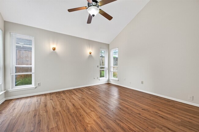Building Photo - 10419 Appleridge Dr